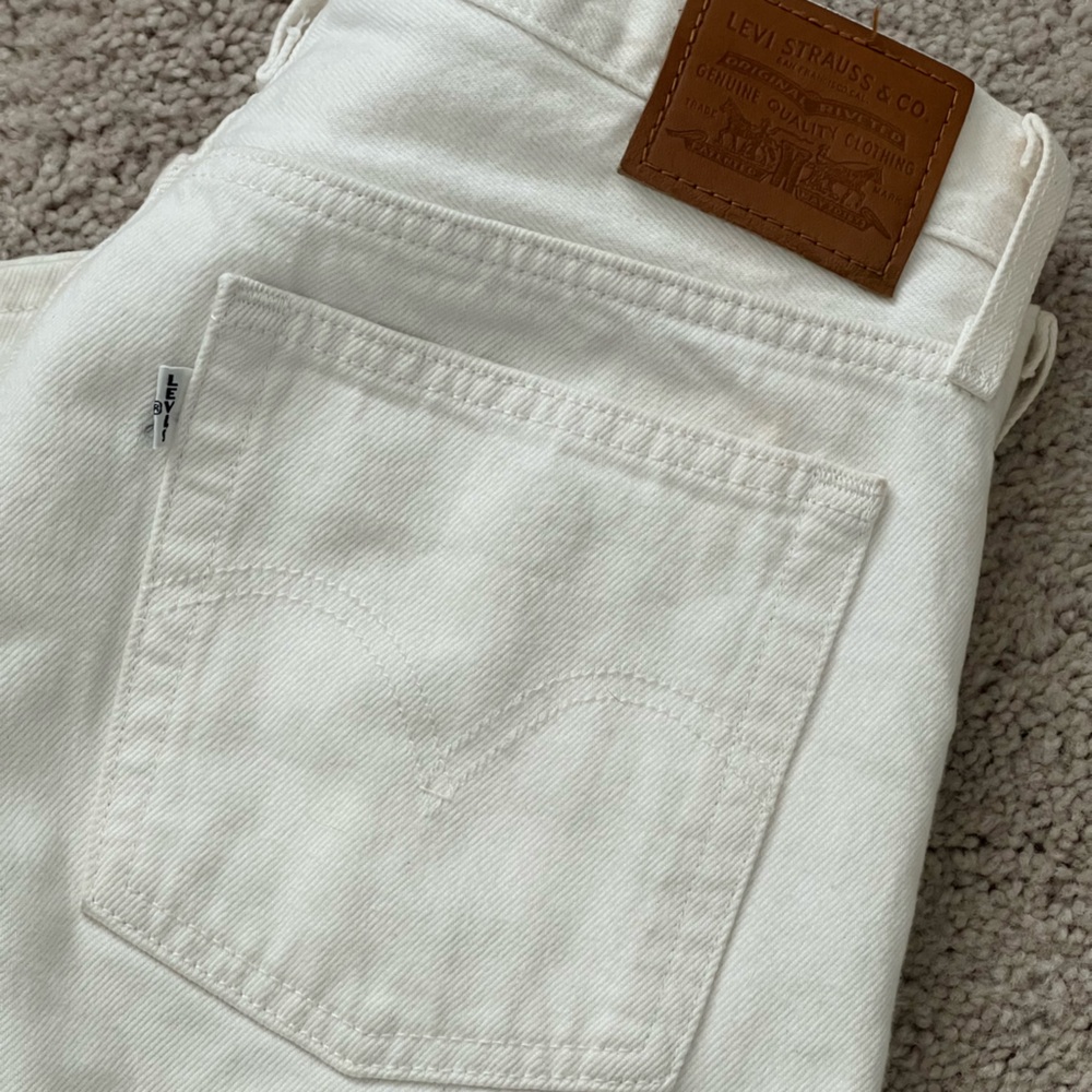 Levi's White Straight Denim Jeans High-Quality